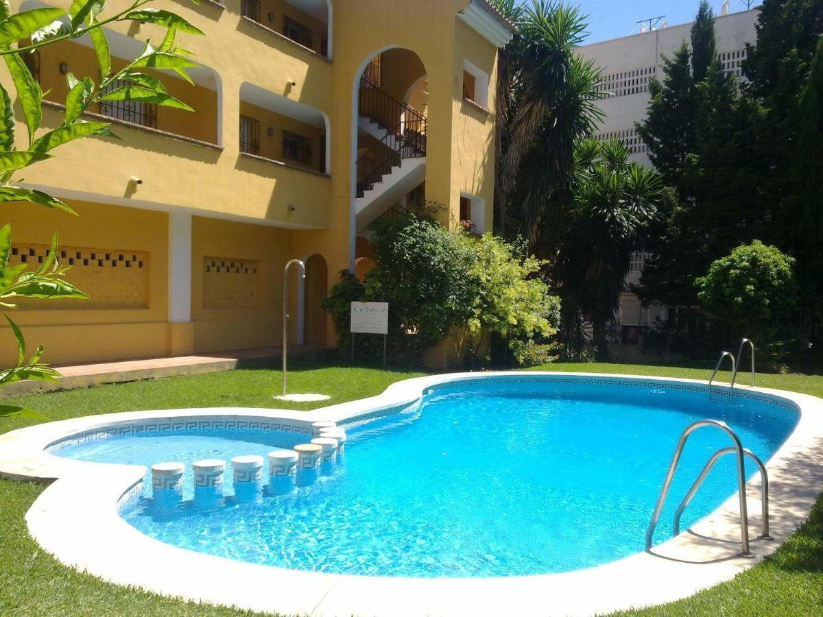 Precioso Apartamento Frente Al Mar Беналмадена Екстериор снимка