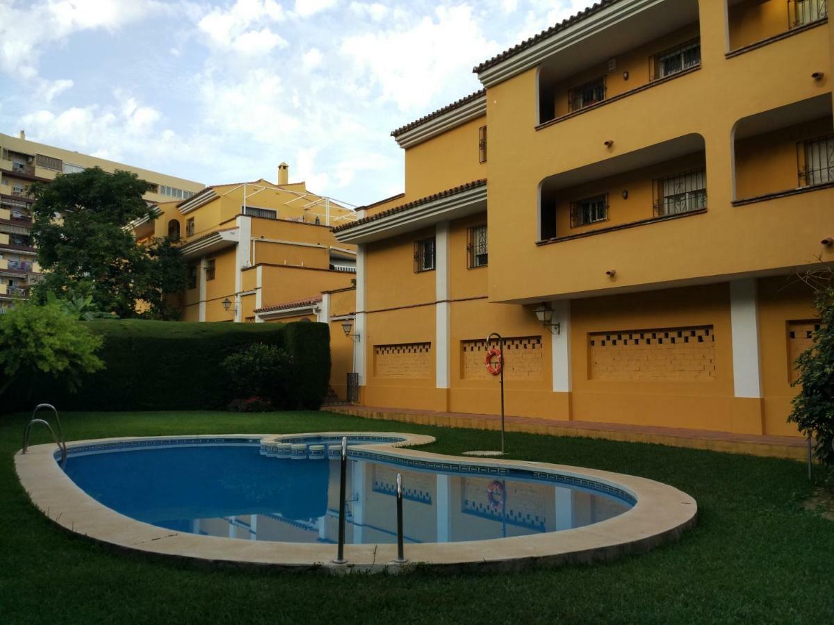 Precioso Apartamento Frente Al Mar Беналмадена Екстериор снимка
